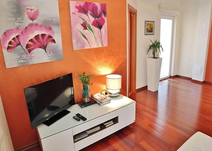 Gaga 아파트 로비니